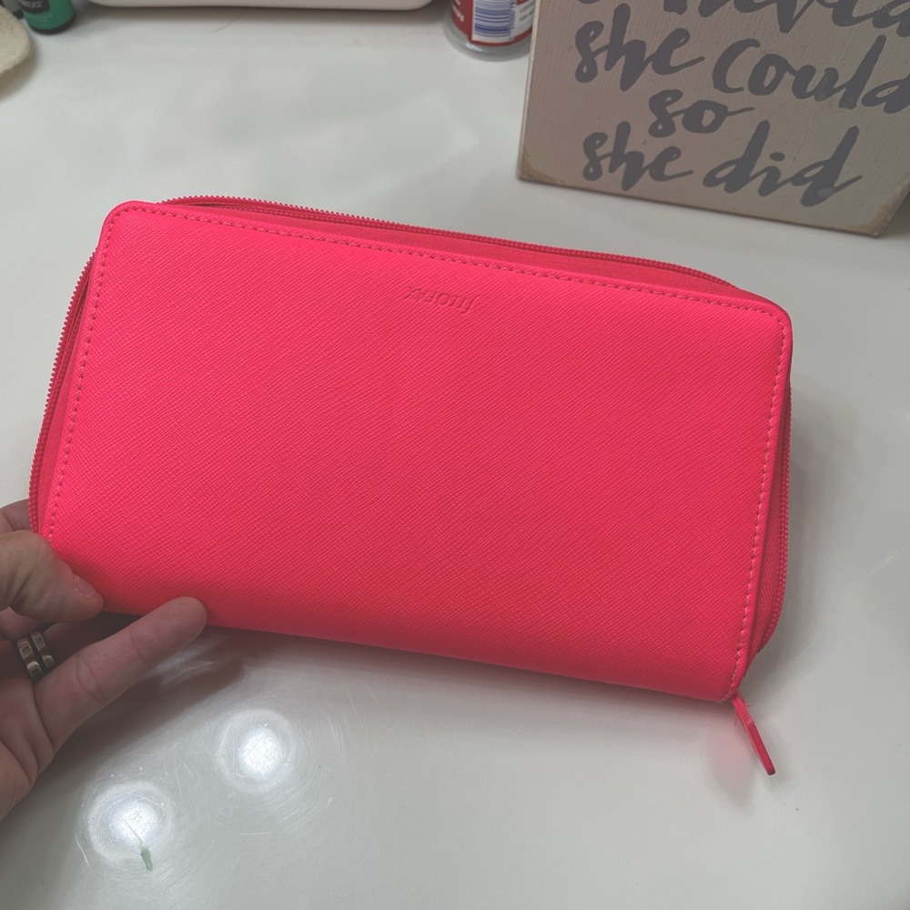 FiloFax Compact Saffiano Zipper wallet/planner